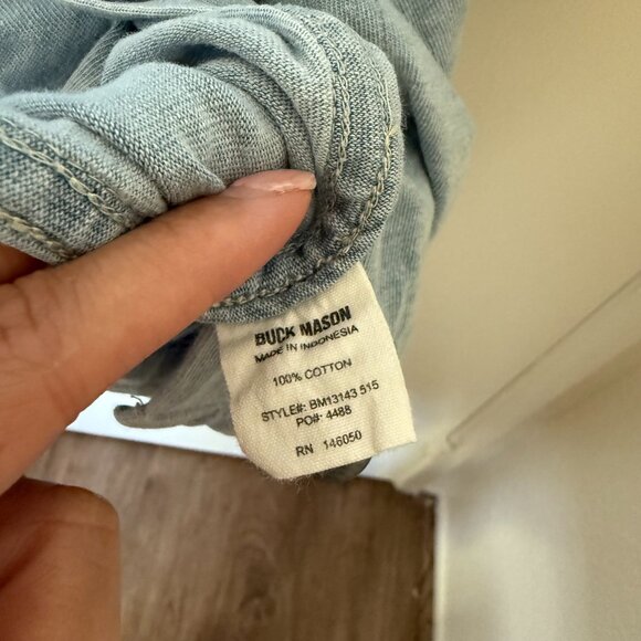 Buck Mason Chambray Blue Buttondown Shirt L - Picture 5 of 8